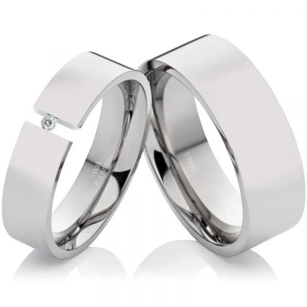 Edelstahlringe LUC3 mit Zirkonia und Gravur